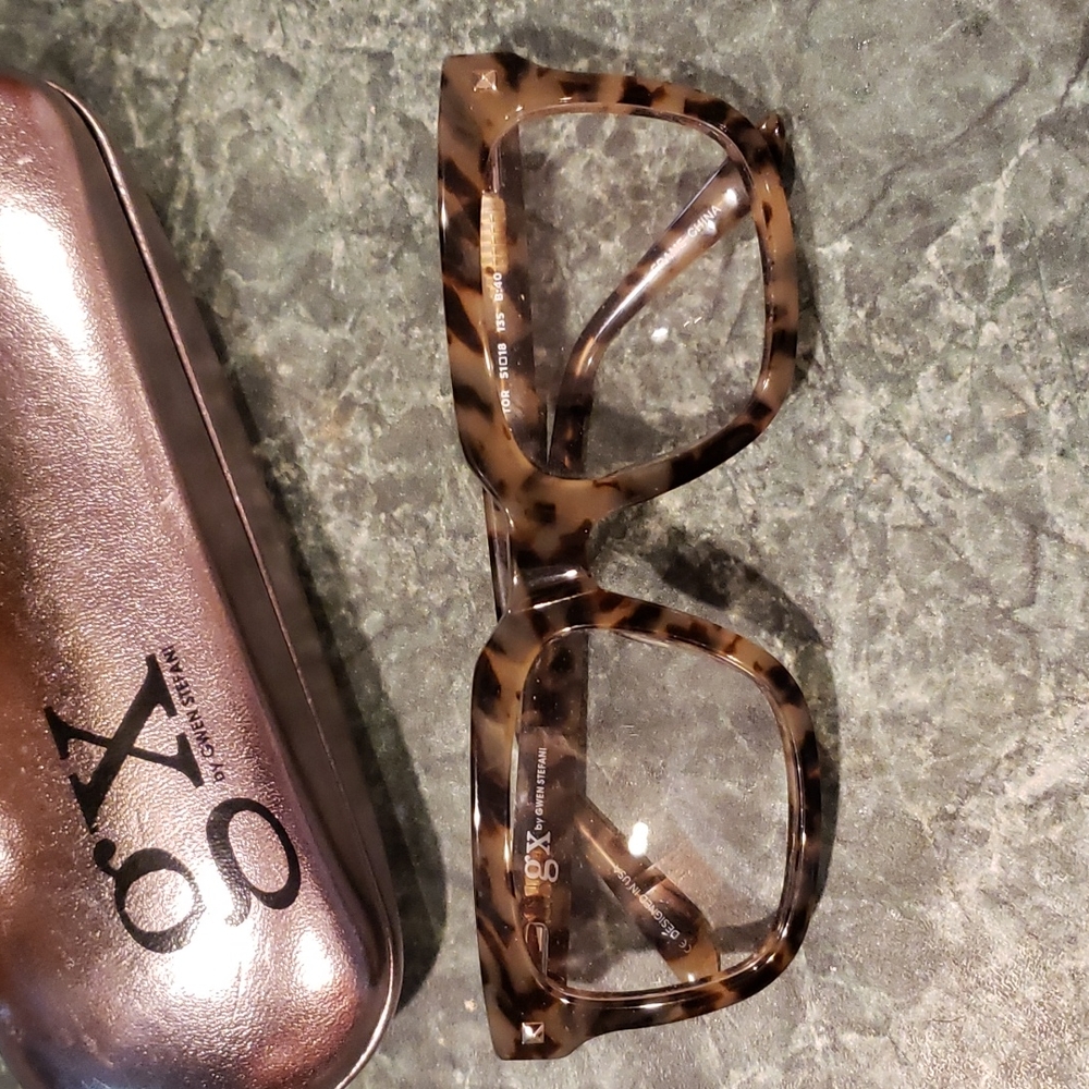 GX by Gwen Stefani Eye Frames🍁